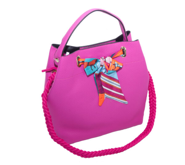 Bolsa Bucket color rosa - Image 5