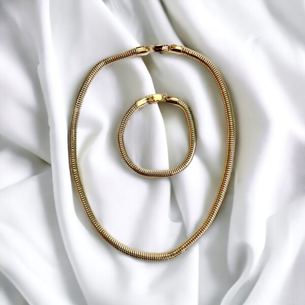Collar y pulsera