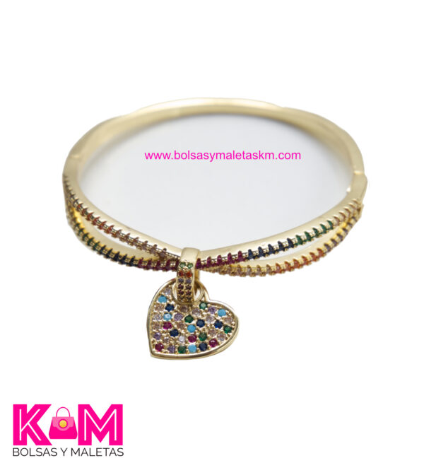 Brazalete con dije de corazón