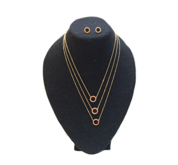 Collar de 3 cadenas con aretes